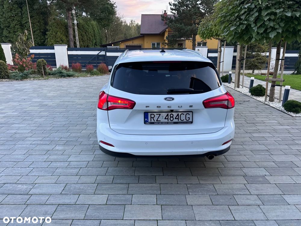 Ford Focus - 4