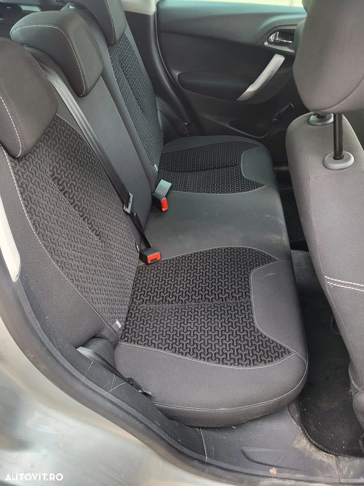 Bara fata /Capota/Faruri/Aripa stanga-dreapta/Trager CITROEN C3 AN 2011 1.6 HDI - 6