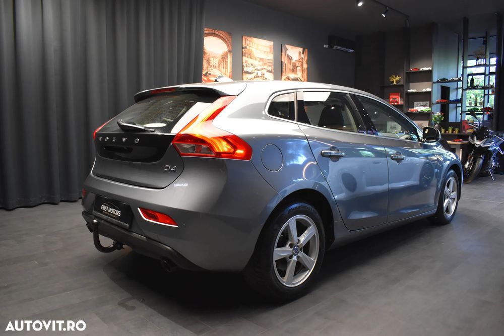 Volvo V40 D4 VEA Summum - 6