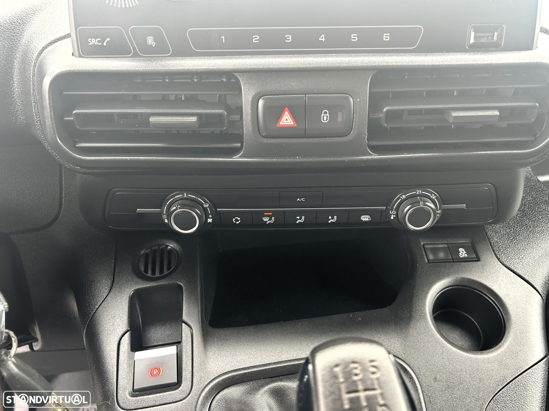 Peugeot Partner 1.5 BlueHDi Asphalt Longa - 20