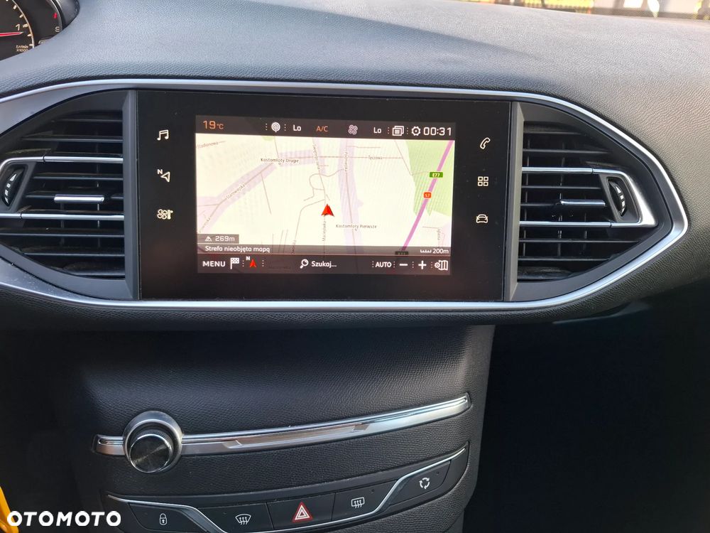 Peugeot 308 - 16