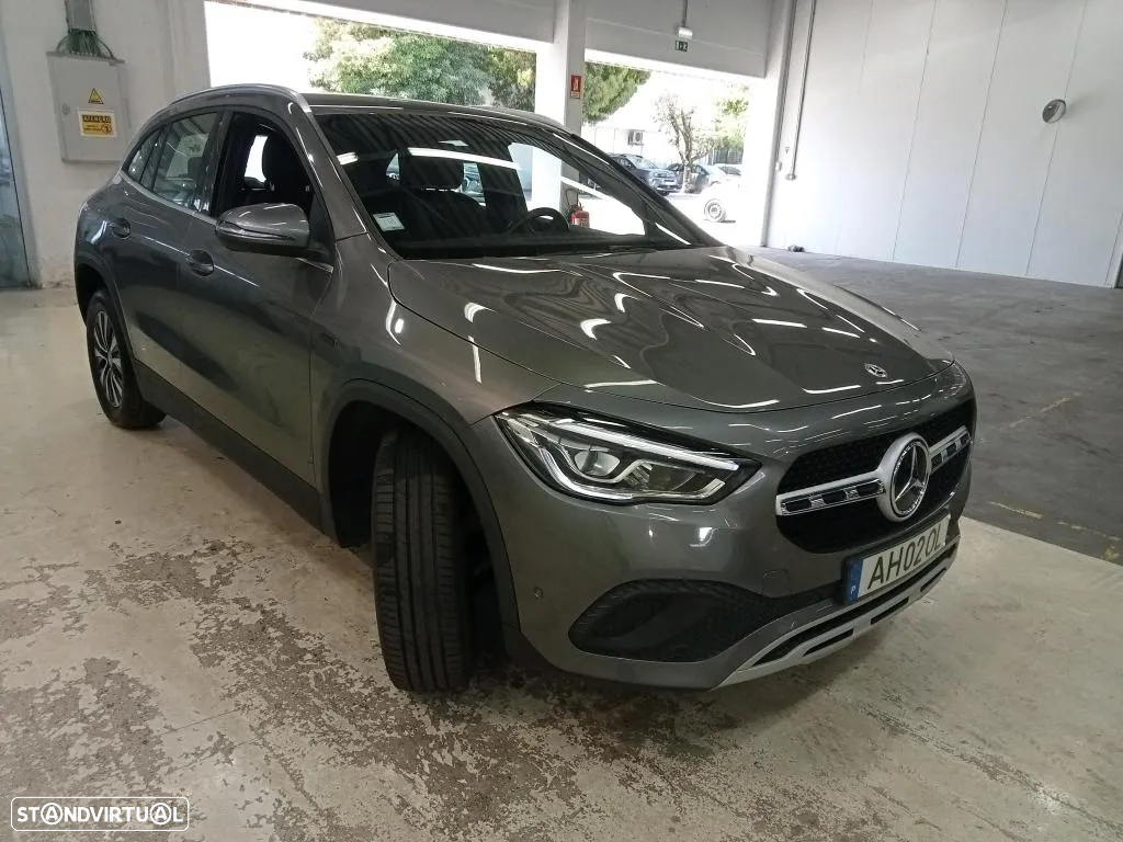 Mercedes-Benz GLA 250 e Style - 4