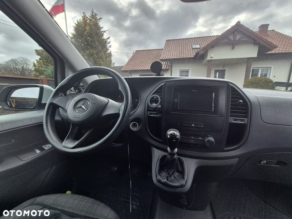 Mercedes-Benz Vito - 10