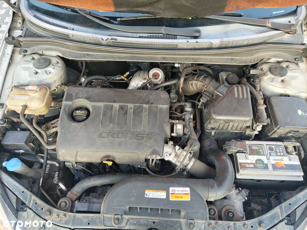 Kia Ceed - 8