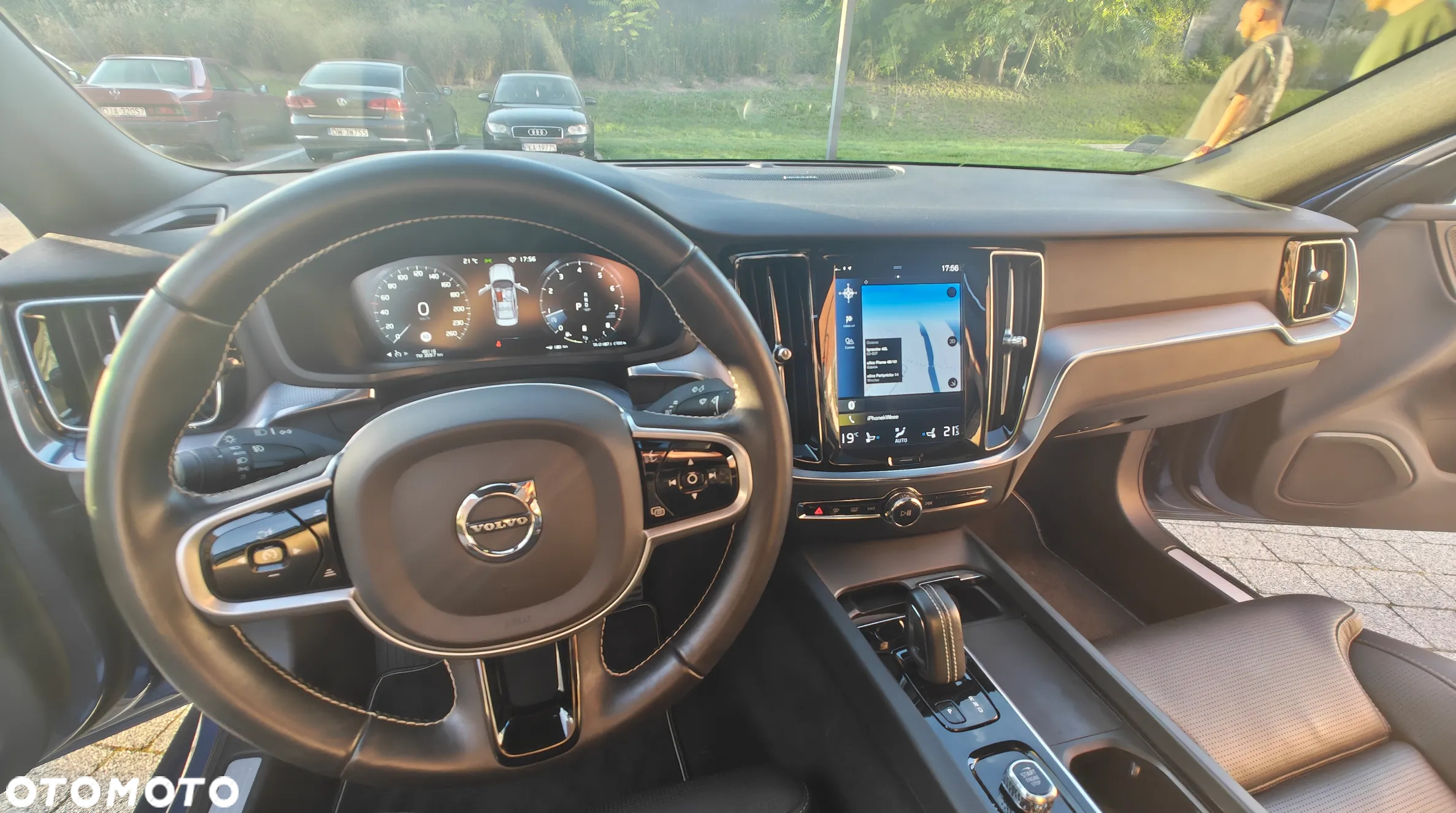 Volvo S60 B5 B AWD R-Design - 11