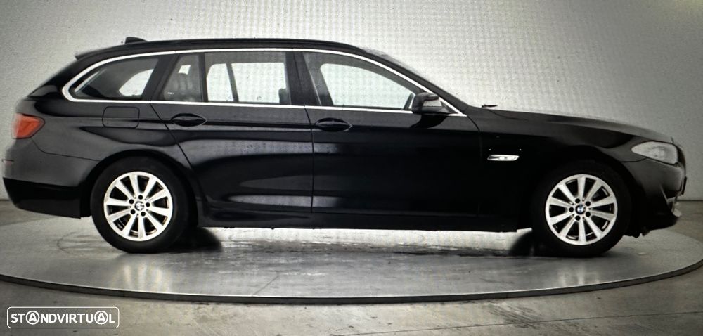 BMW 520 d xDrive Line Luxury Auto - 4