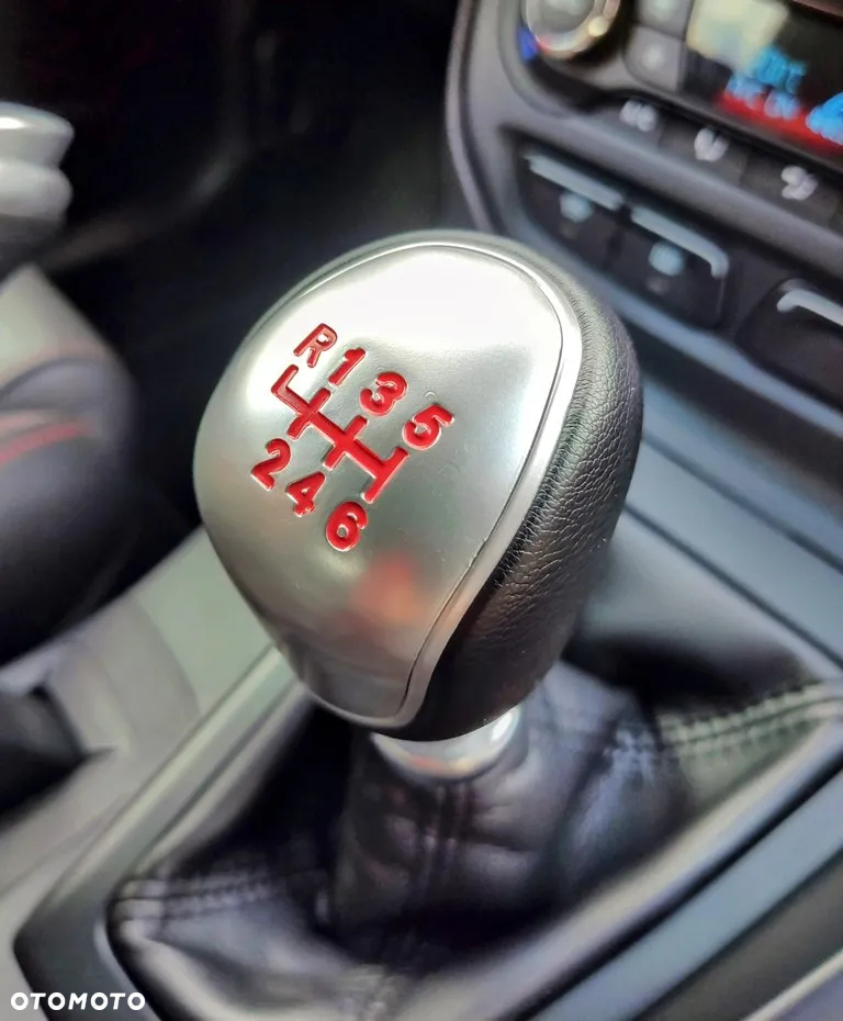 Ford Focus Turnier 2.0 EcoBoost ST - 23