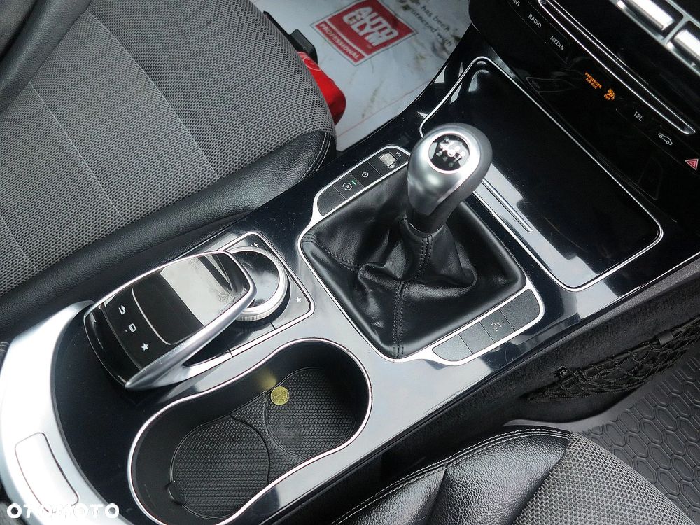 Mercedes-Benz Klasa C 200 (BlueTEC) d Avantgarde - 29