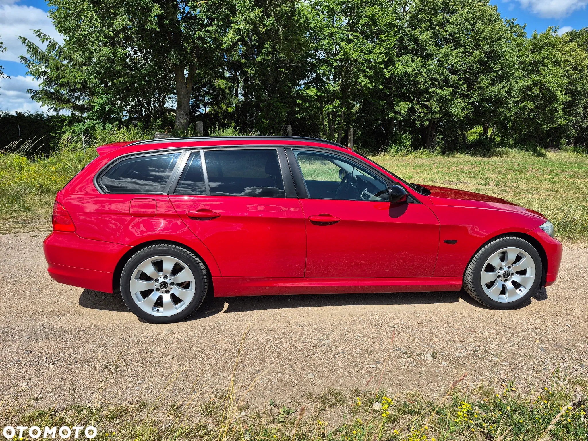 BMW Seria 3 318i Touring - 8