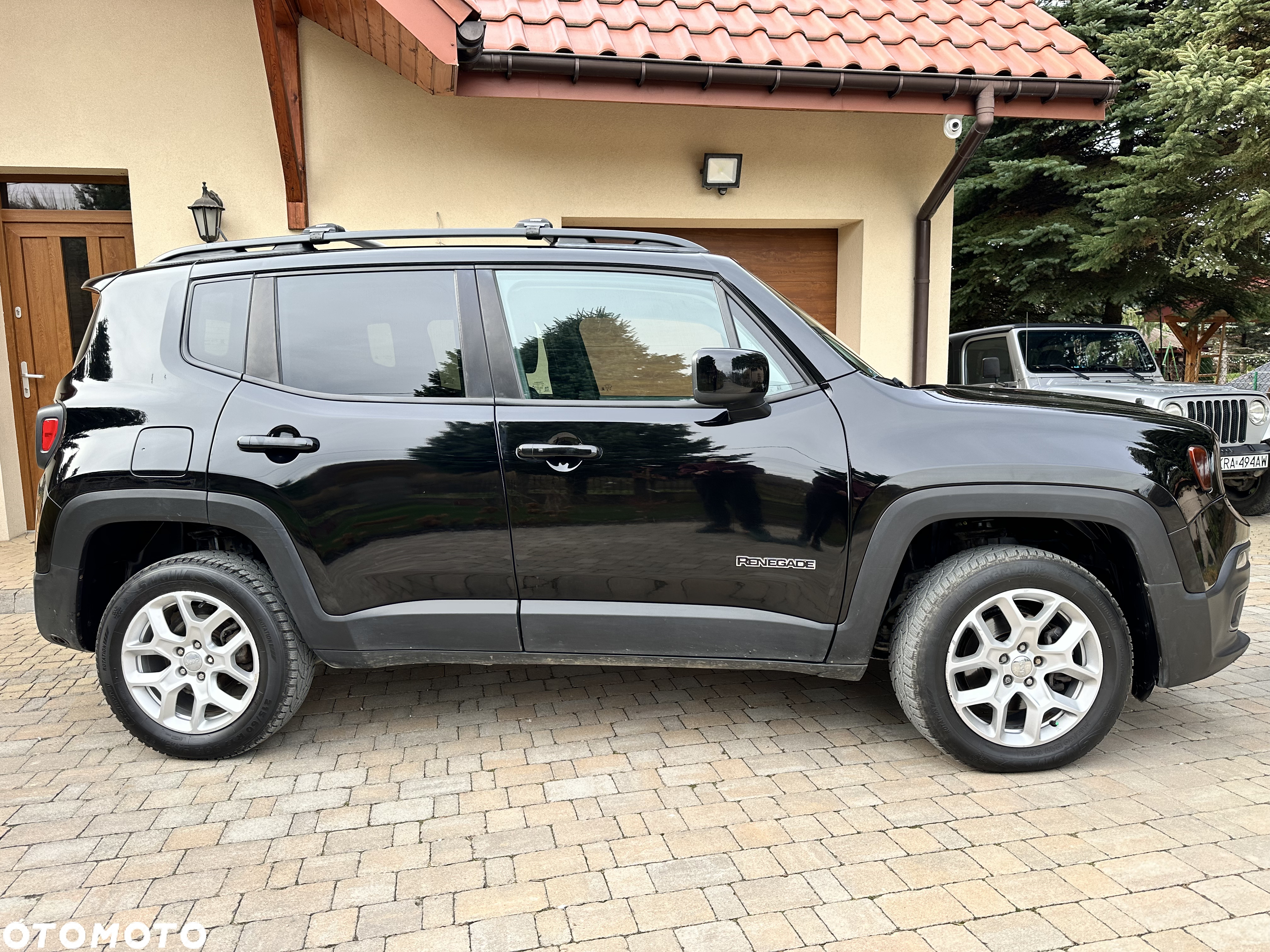 Jeep Renegade - 10