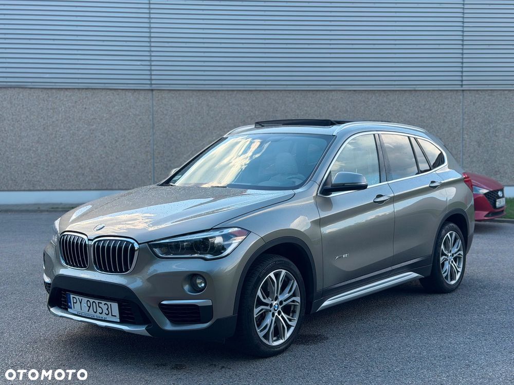 BMW X1 xDrive28i Sport Line - 4