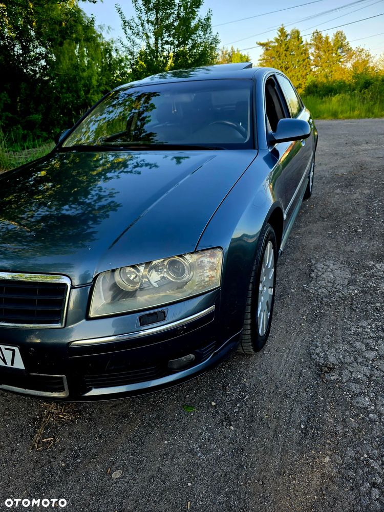 Audi A8 4.2 Quattro - 19