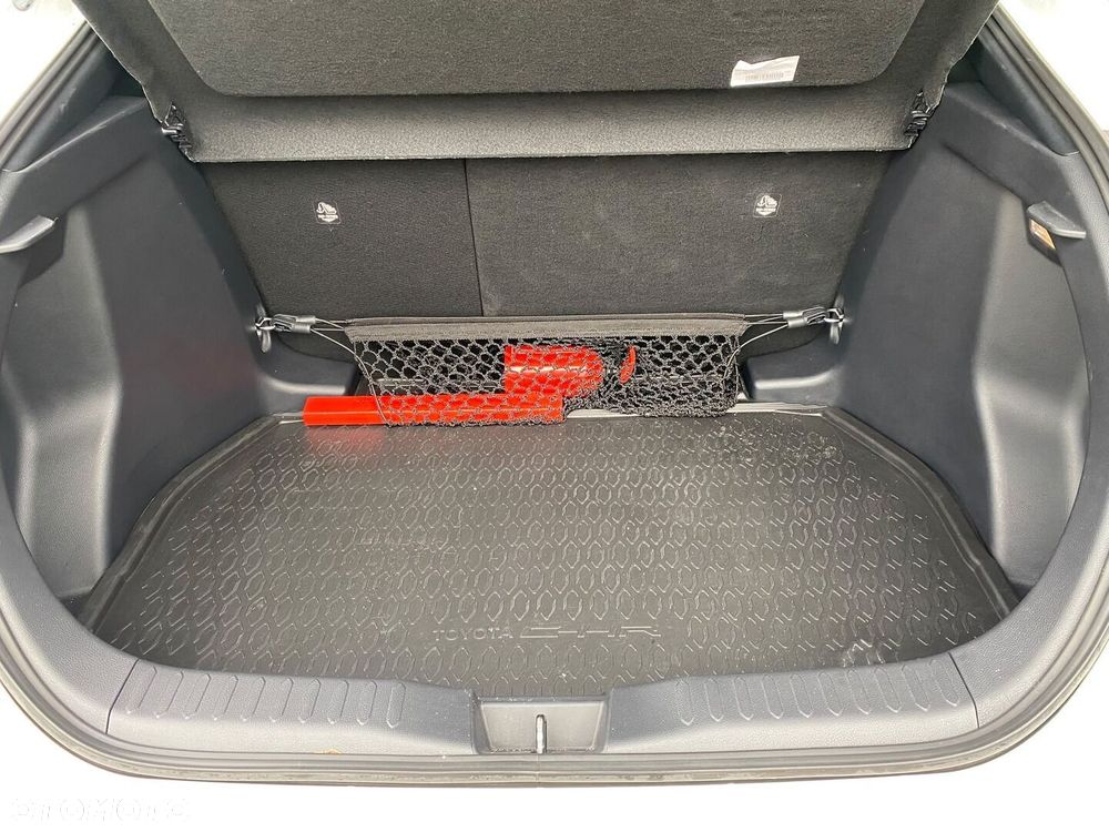 Toyota C-HR 1.8 Hybrid Style - 32