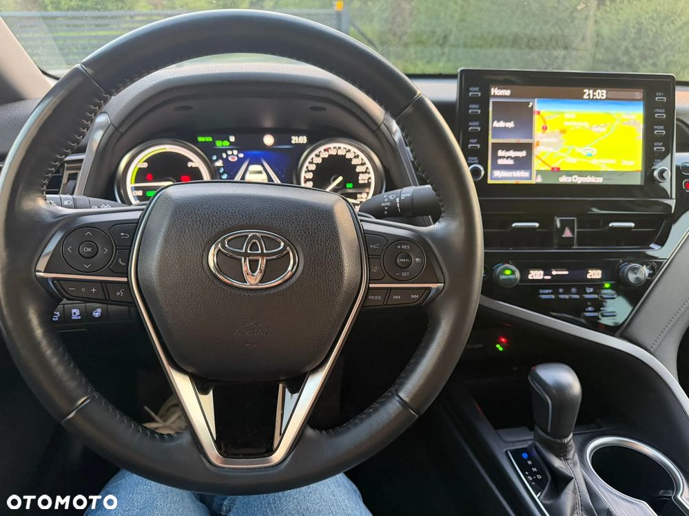 Toyota Camry 2.5 Hybrid Executive CVT - 9