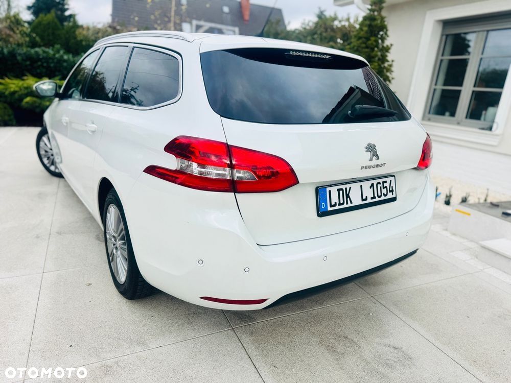 Peugeot 308 2018 photo 4