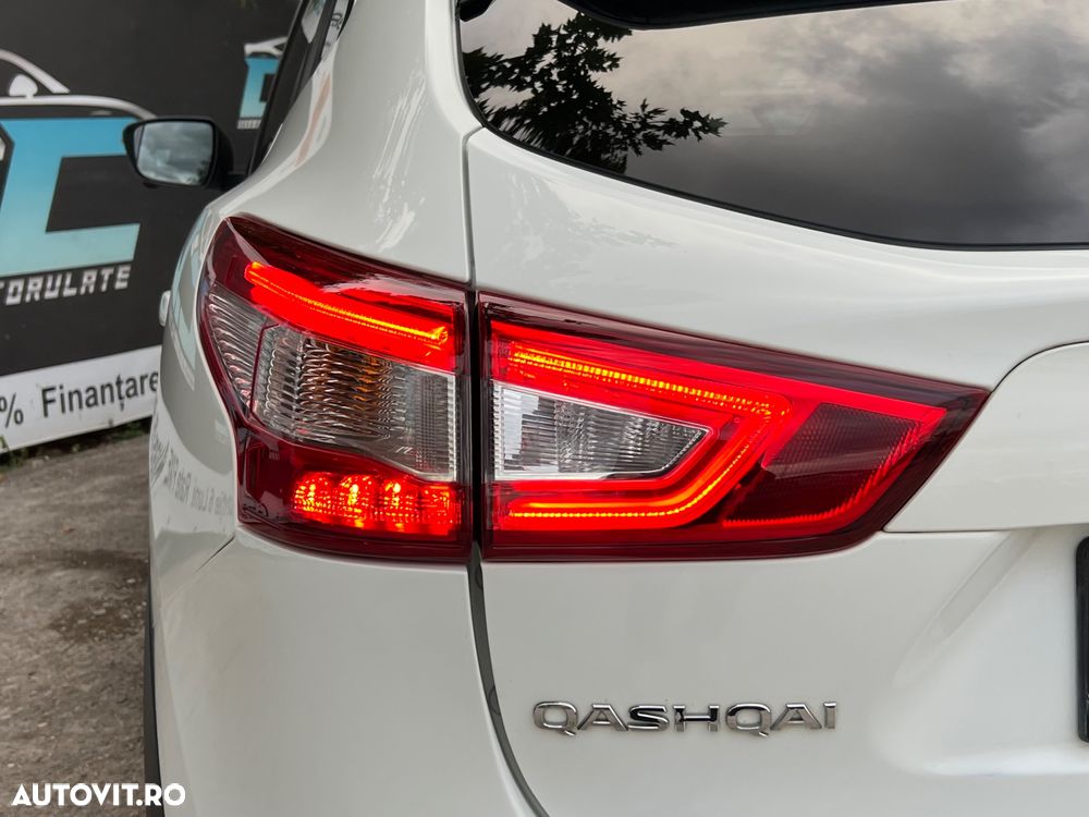 Nissan Qashqai 1.6 dCi DPF Start/Stop 360 - 25