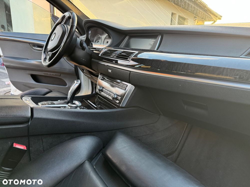 BMW 5GT 535d - 32