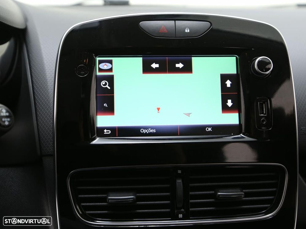 Renault Clio Sport Tourer - 20