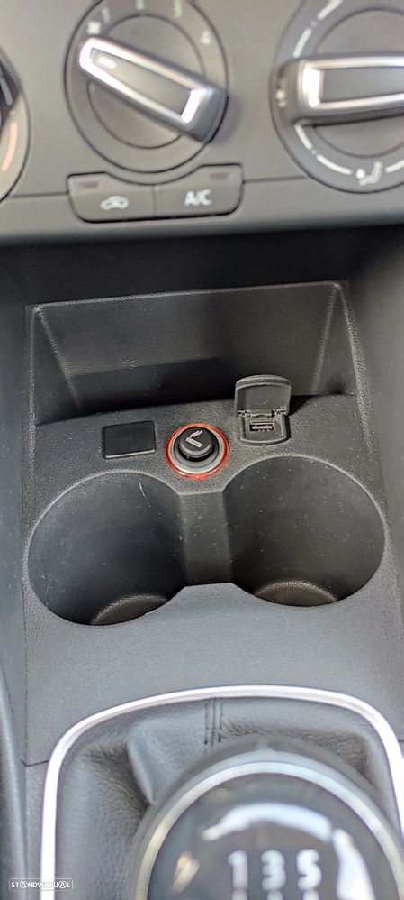 VW Polo 1.0 Confortline - 14