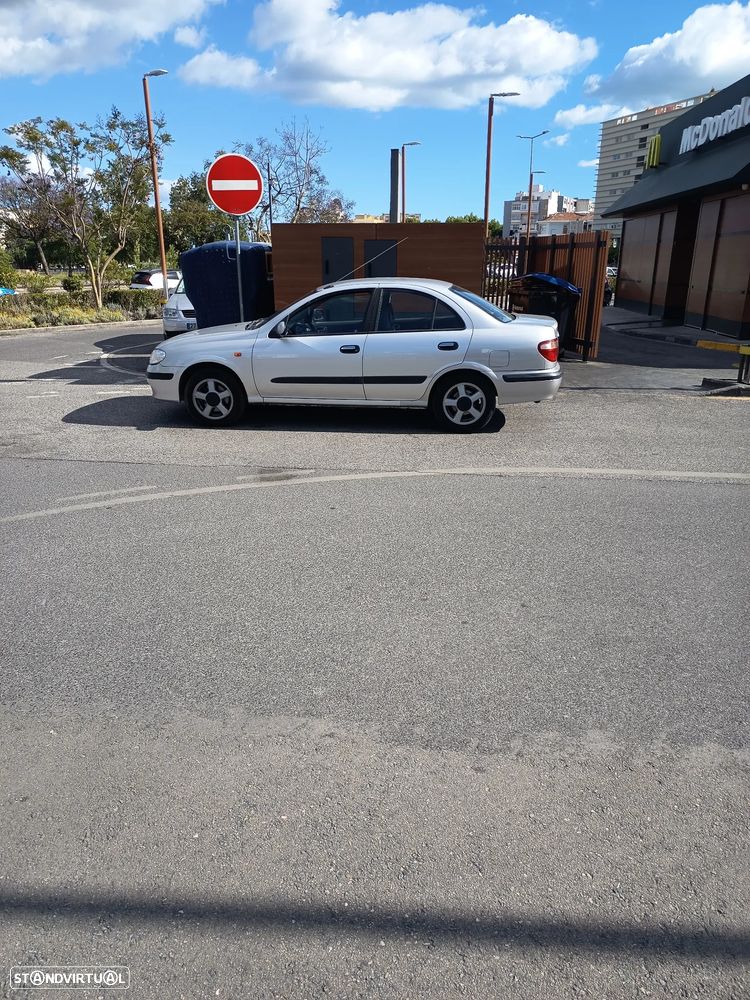 Nissan Almera 1.5 Luxury ABS+AC - 7