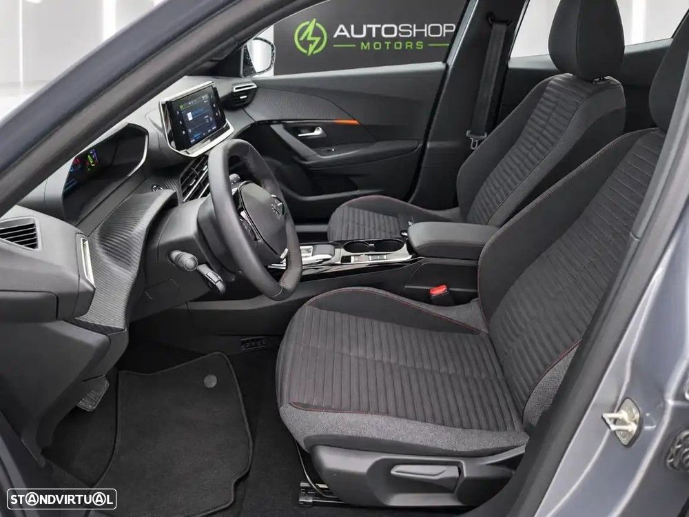 Peugeot e-2008 - 5