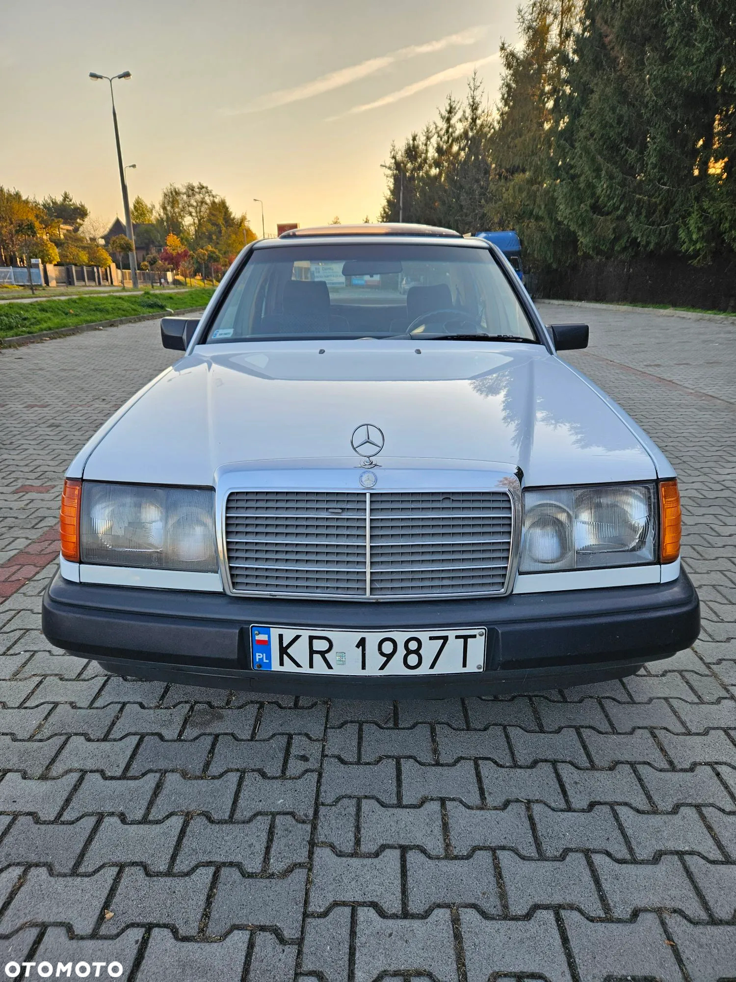 Mercedes-Benz W124 (1984-1993) - 10