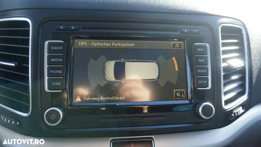 Volkswagen Sharan 2.0 TDI 4MOTION Blue Motion Style - 35