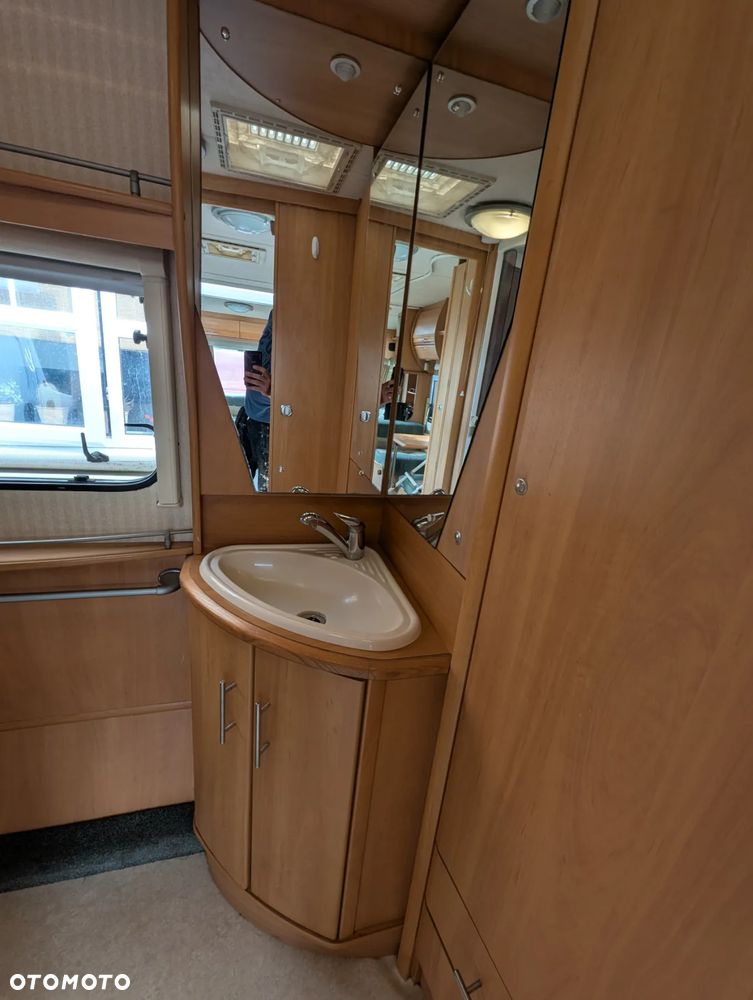 SWIFT CHALLENGER 520SE - 27