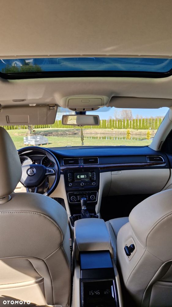 Skoda Superb 2.0 TSI Elegance DSG - 19