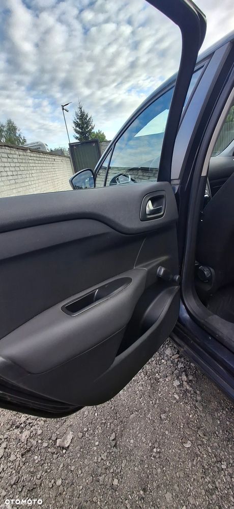 Citroën C4 1.6 HDi Attraction - 21