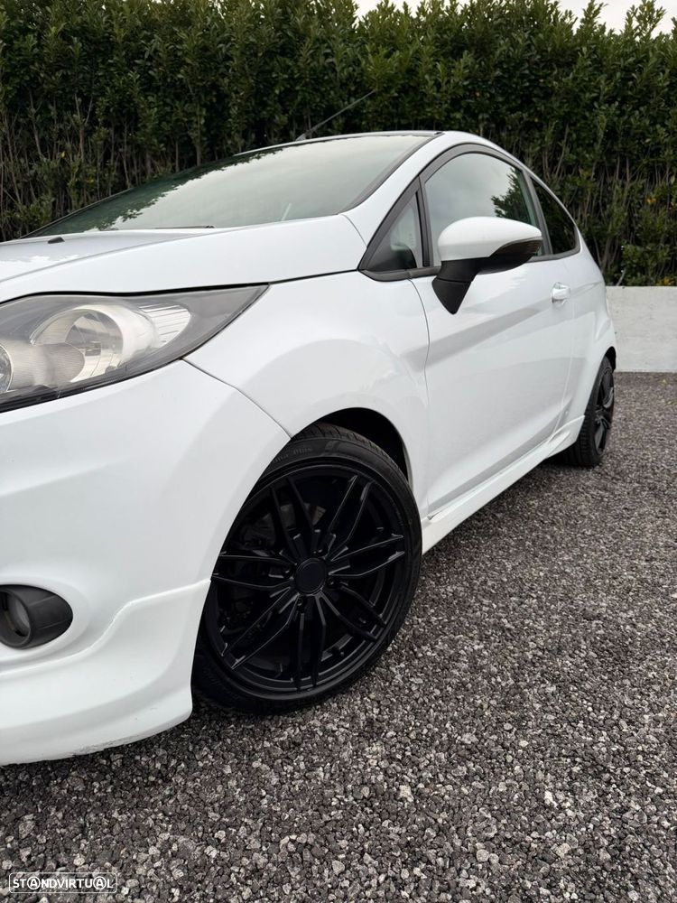 Ford Fiesta 1.4 TDCi - 15