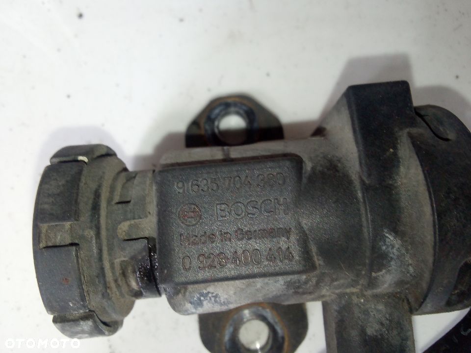 CITROEN XSARA picasso 2,0hdi podciśnienie 9635704380 - 1