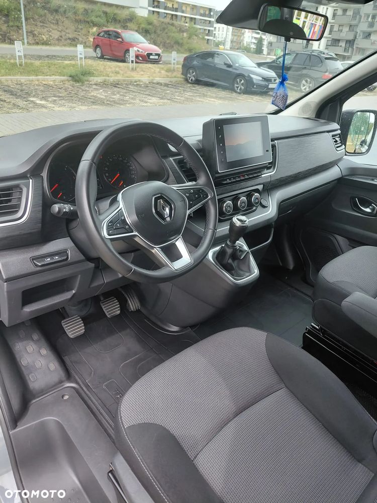 Renault Trafic Grand 2.0 dCi Escapade - 9