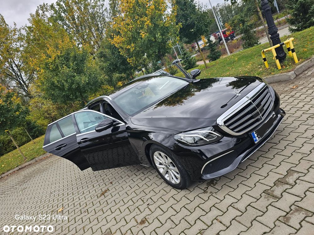 Mercedes-Benz Klasa E 220 d Business Edition 9G-TRONIC - 3