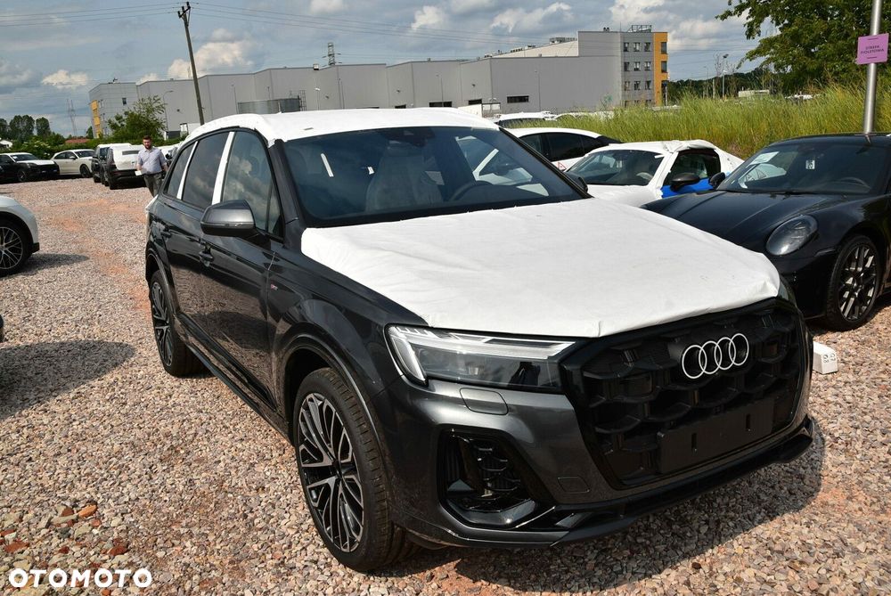 Audi Q7 - 4
