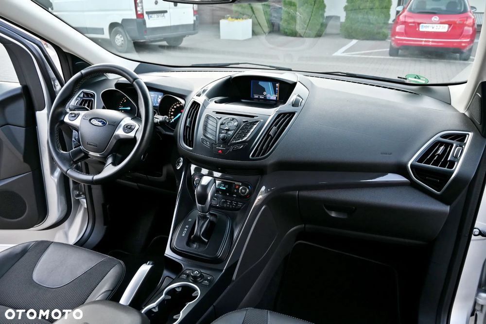 Ford Kuga 2.0 TDCi 4x4 Individual - 25