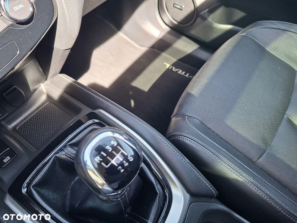 Nissan X-Trail 1.6 DIG-T Tekna - 19