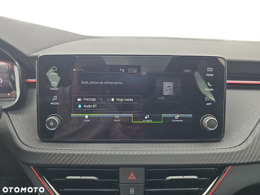 Skoda Kamiq 1.5 TSI Monte Carlo DSG - 26