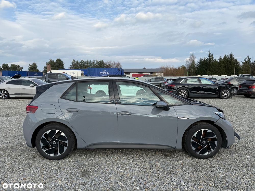 Volkswagen ID.3 58kWh Pro Performance - 2