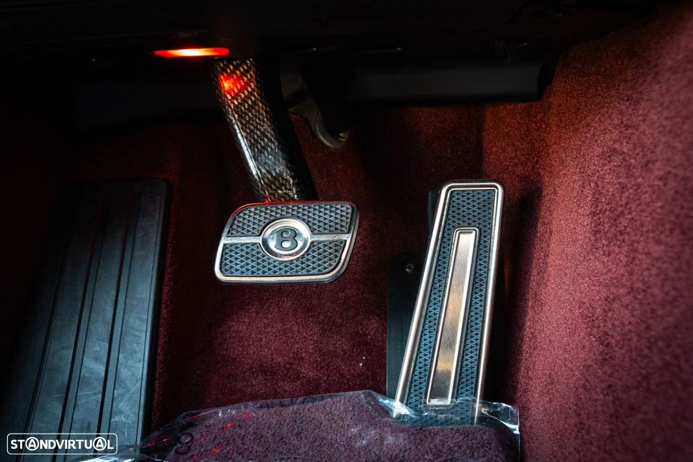 Bentley Flying Spur W12 - 24