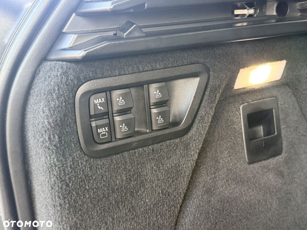 BMW X7 xDrive40d mHEV sport - 33