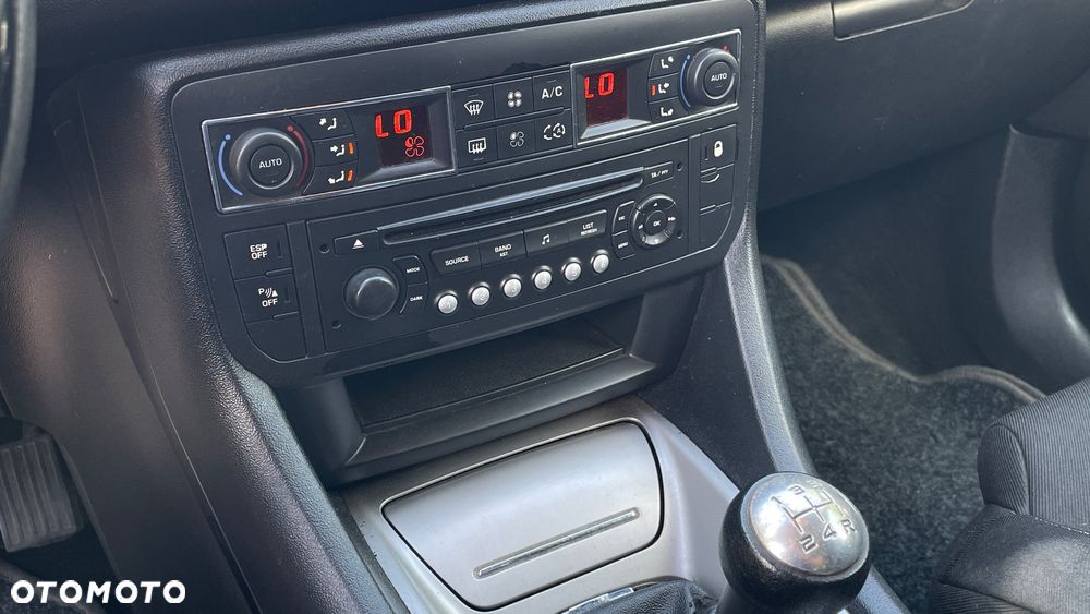 Citroën C5 1.6 HDi Attraction - 27