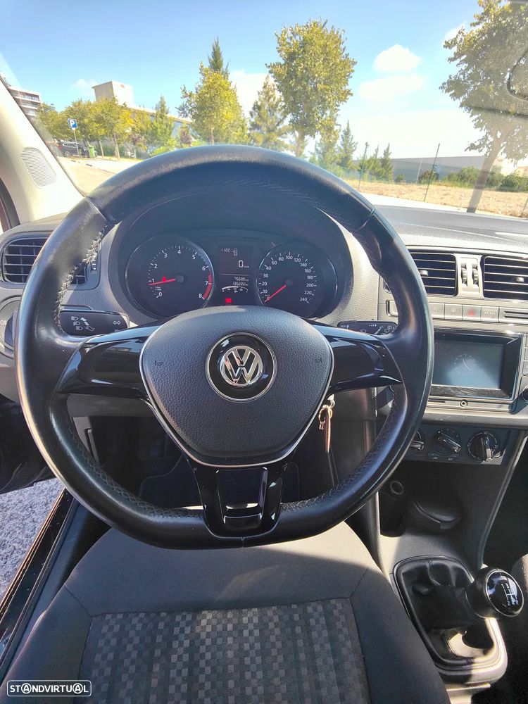 VW Polo 1.0 Confortline - 16