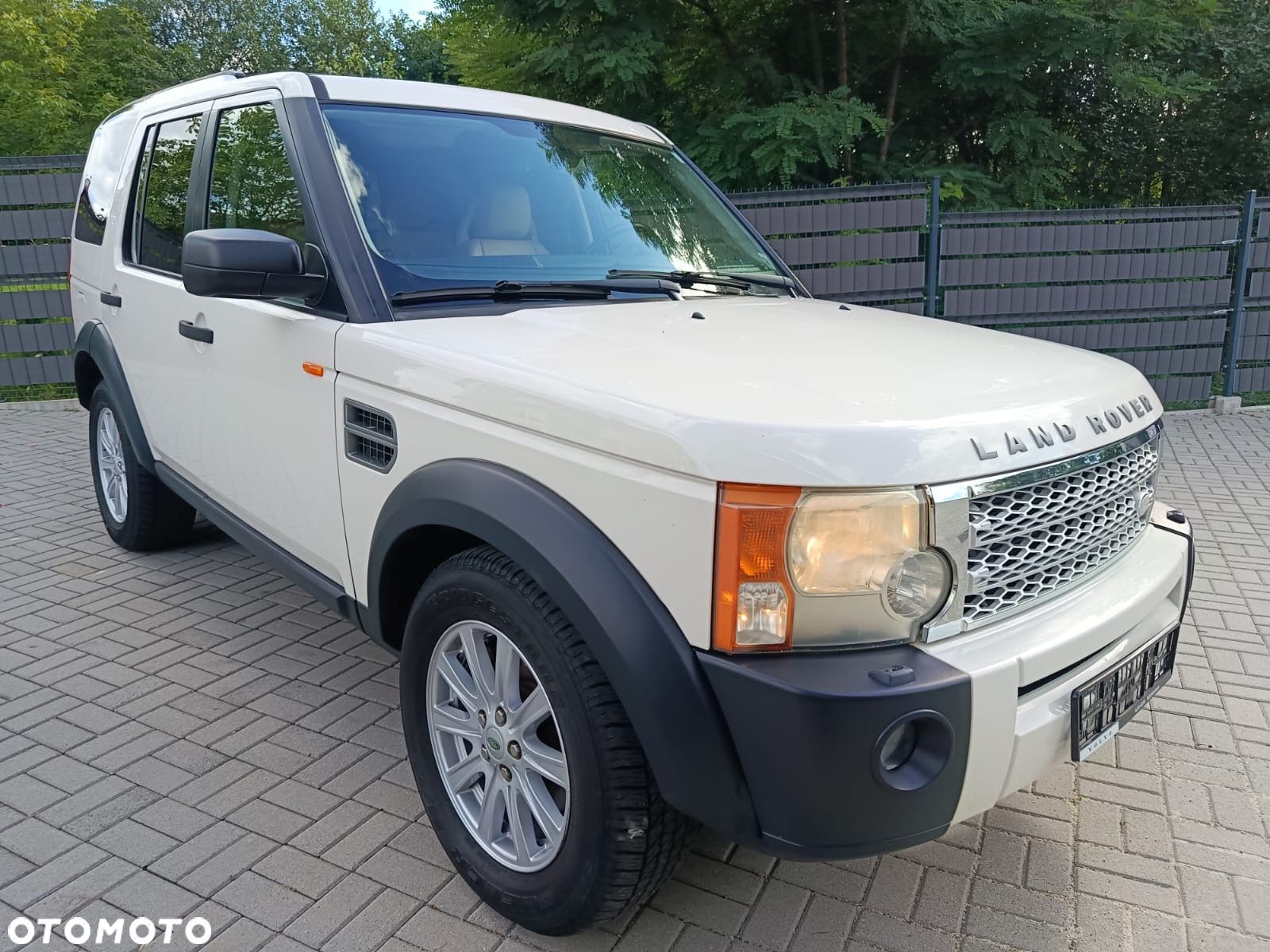 Land Rover Discovery III 4.4 V8 SE - 1