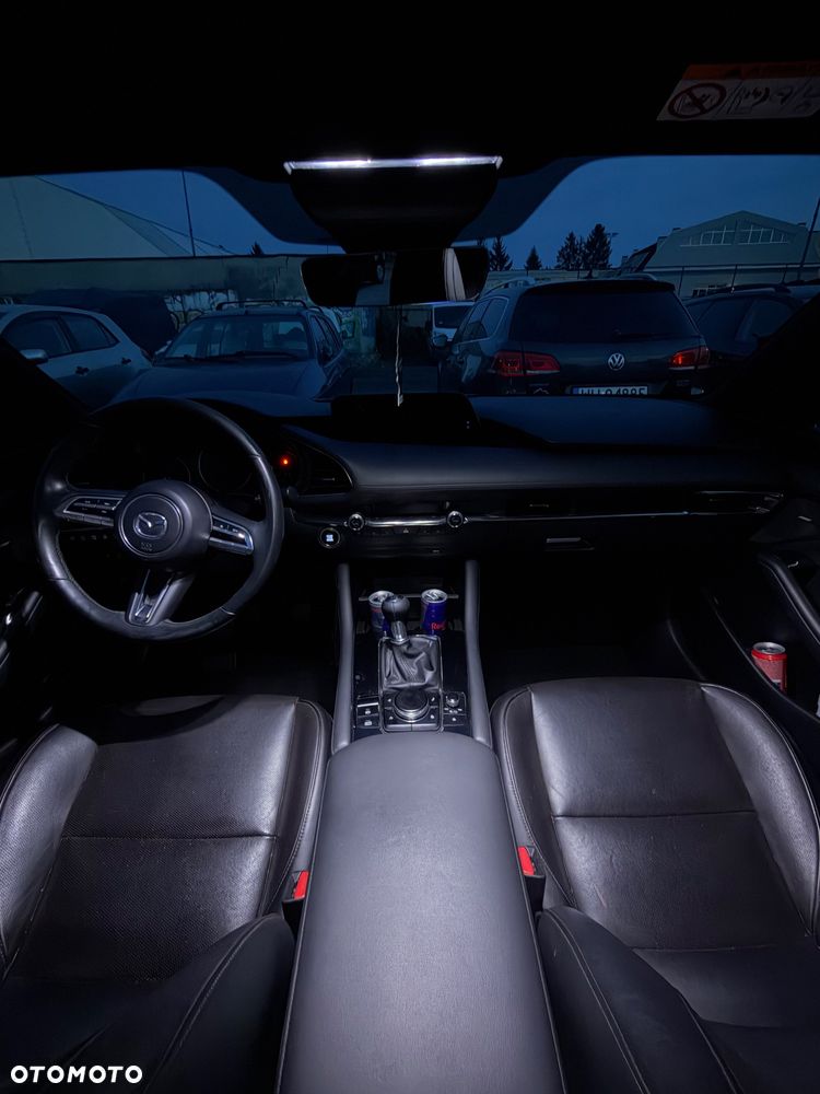 Mazda 3 - 16