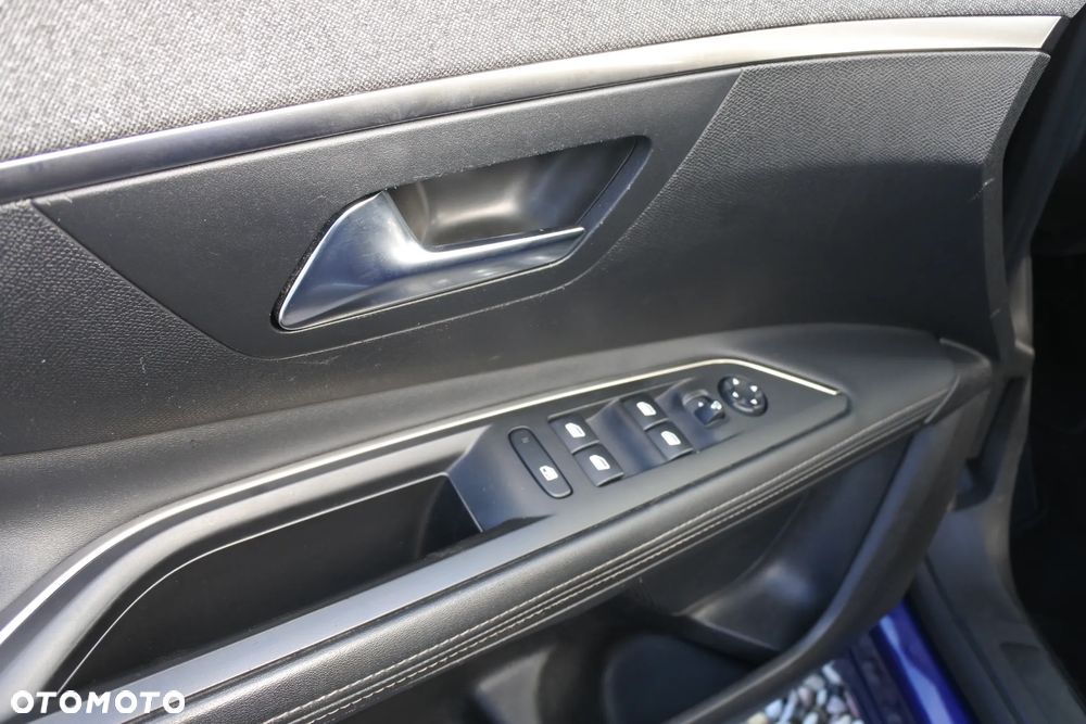 Peugeot 3008 PureTech 130 Stop & Start Allure - 21