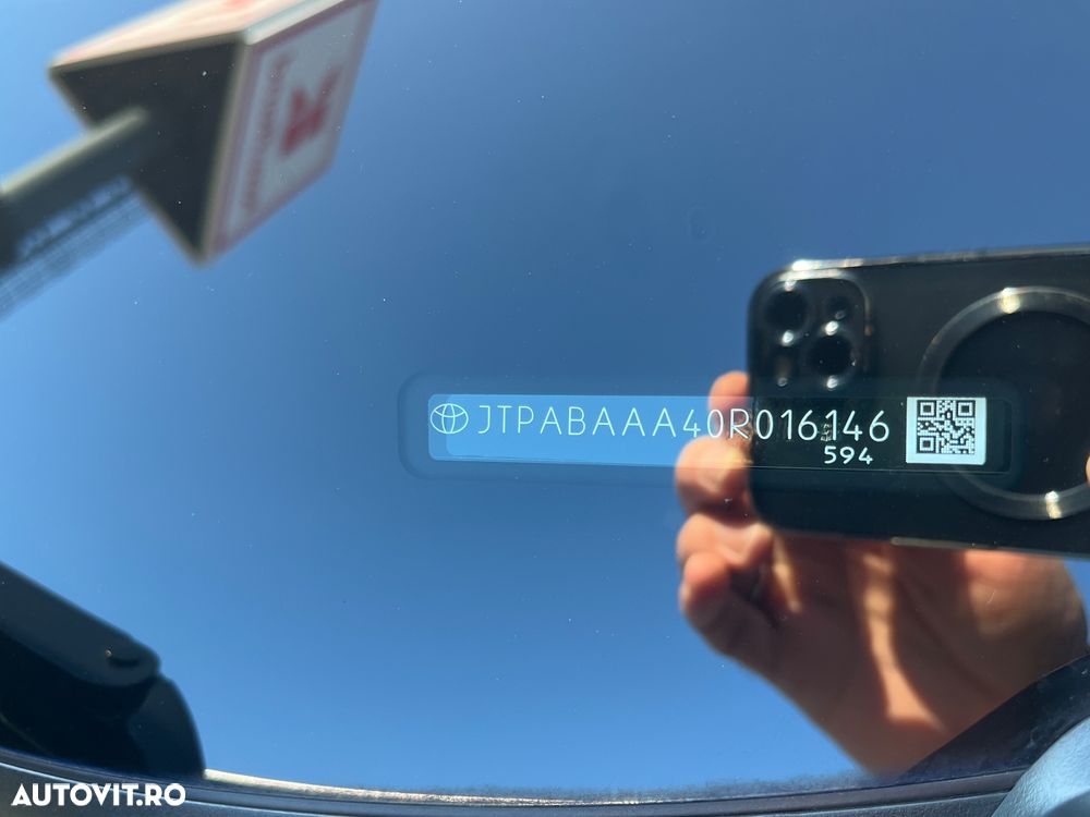 Toyota C-HR 2.0 HEV 197 CP 4x2 CVT Premiere Edition - 15