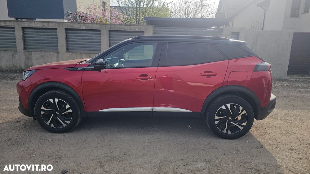 Peugeot 2008 1.2 L PureTech STT GT Line - 13