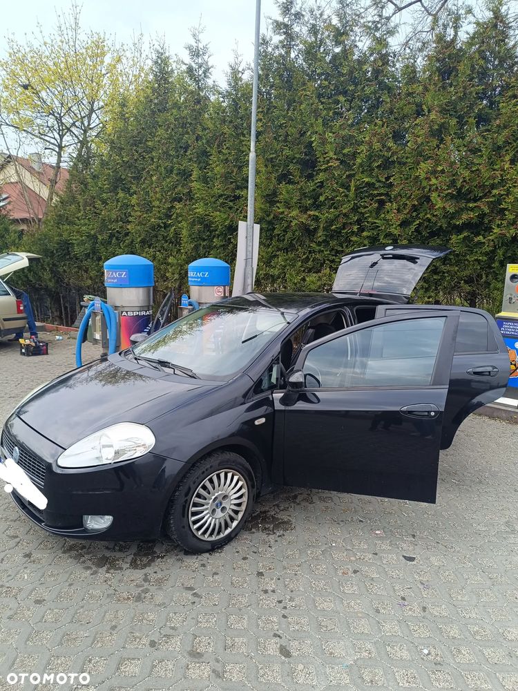 Fiat Grande Punto - 3