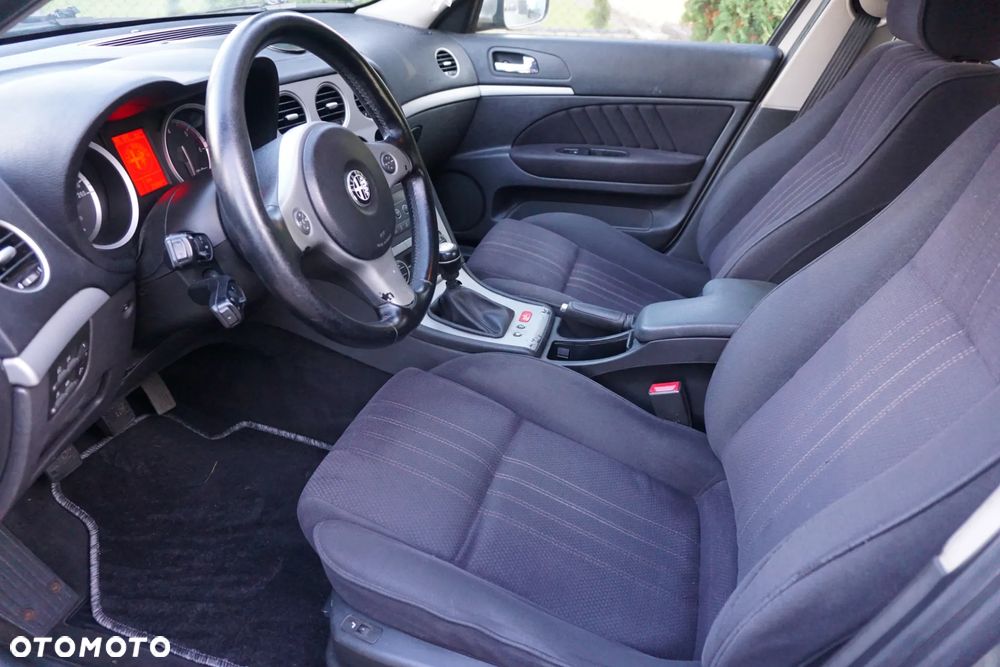 Alfa Romeo 159 1.9JTDM Impression - 8